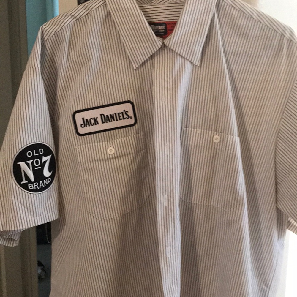 Men’s Jack Daniels button up